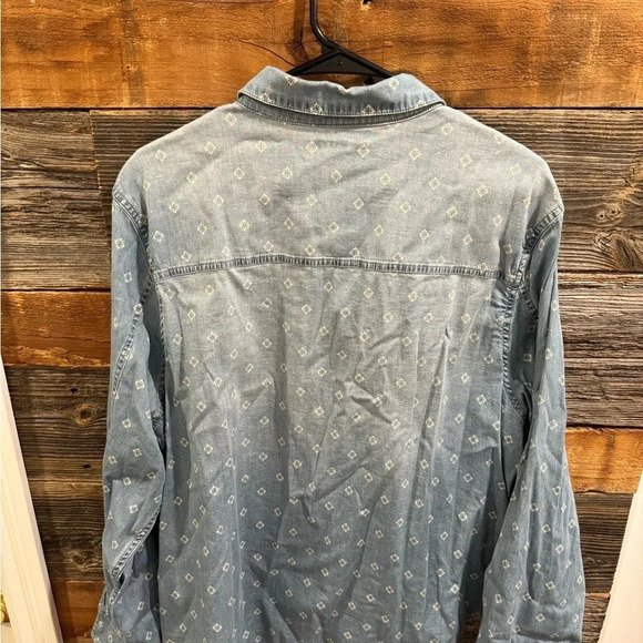 Tahari chambray jean button long  sleeve USXXL star print faded pockets comfy - Picture 5 of 5